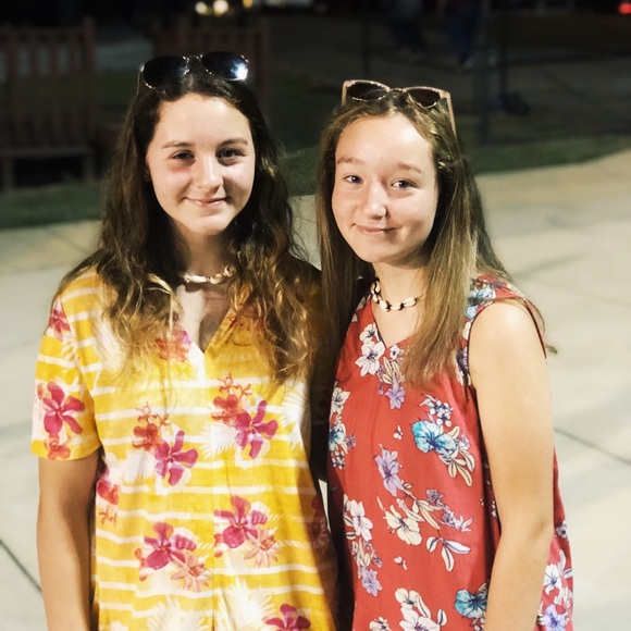 Meet your Posher, Kayce - Picture 1 of 1